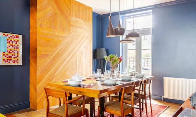 Margate House | ☆ Large Group Getaway ☆ 2mins to sea ☆ Sleeps10+ Preview listing