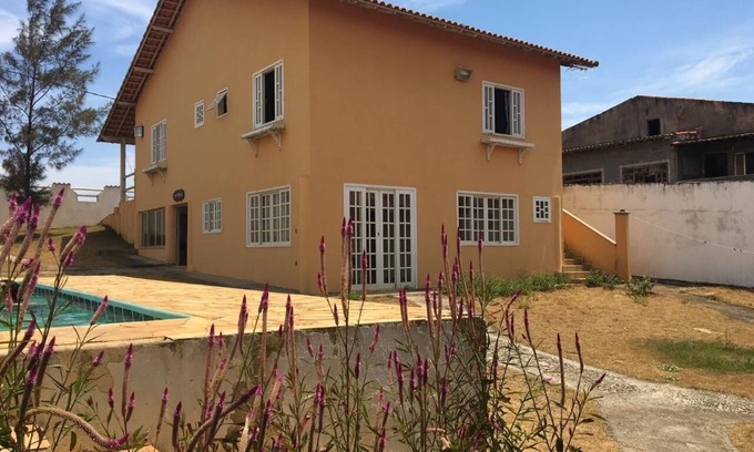 Itaipuacu House | Large house facing the beach of Itaipuaçu