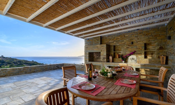 Gavrio House | Large house on the most beautiful beach of Andros- Large Swimming pool