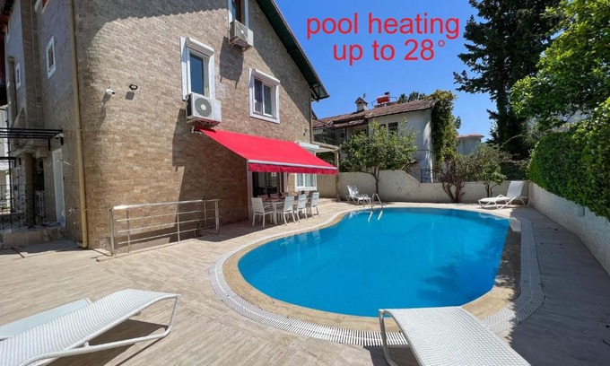 Kemer House | Large House Top Location (only 100m to the beach)