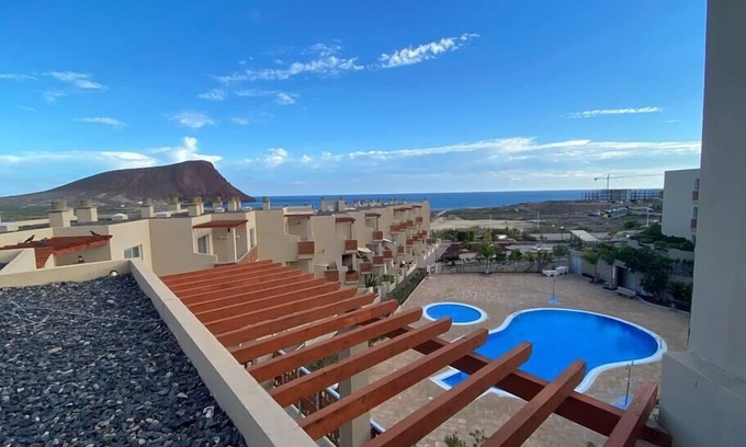 Granadilla de Abona Apartment | Large ocean view apartment! La Tejita El Medano