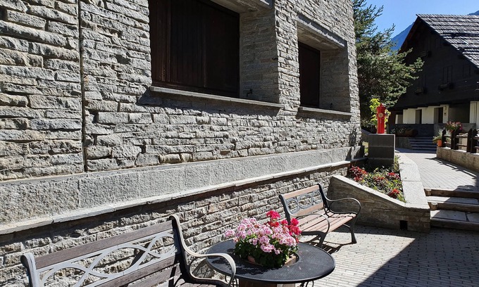 Grangesises Apartment | Large open space 6 beds Sestriere Grangesises