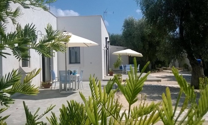 Mattinata Villa | Large suite Immersed in greenery near the sea ideal for families