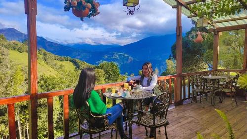 Banos de Agua Santa Bed & Breakfast | Las Orquídeas Runtun