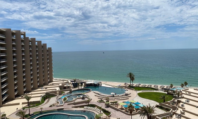 Puerto Penasco Resort | Las Palomas 2 Bedroom Stunning Oceanview Condo
