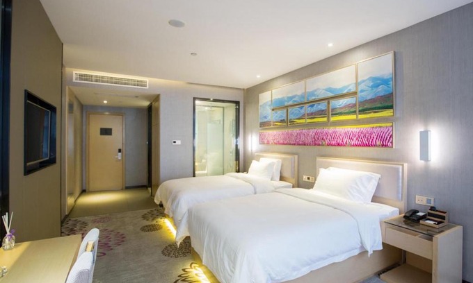 Longquanyi Hotel | Lavande Hotel Chengdu Xihe Bolin Plaza