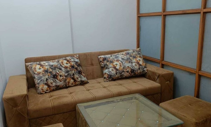 New Delhi Condo | Lavish Studio Apt in West/Central Delhi