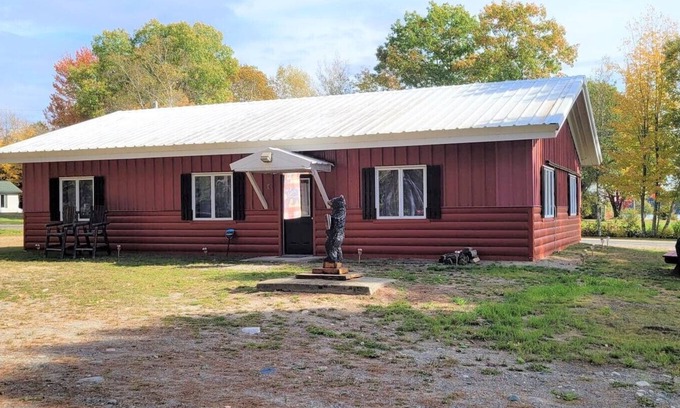 Penobscot County House | Lazy Bear Cabin With River Views! Gateway to Katahdin region!