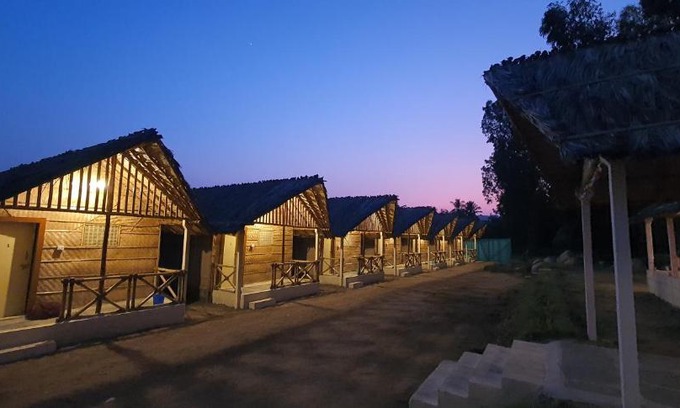 Kamalapur House | Lazy Panda