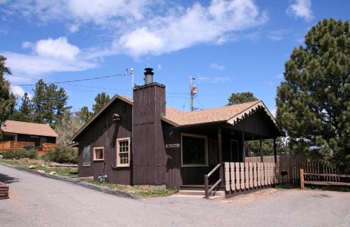 Estes Park House | Lazy R Cottages- 2 cabin
