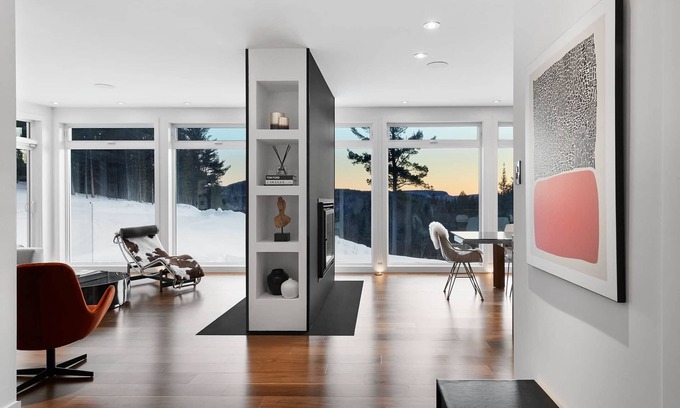 Saint-Jean-de-Matha House | Le Bauhaus I Heated pool I SPA I Sauna I Wood fireplac