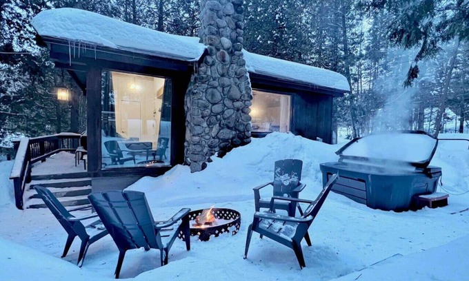 Sainte-Lucie-des-Laurentides Ski Chalet | Le1601 - Le Petit Renard - Chalet spa et plage