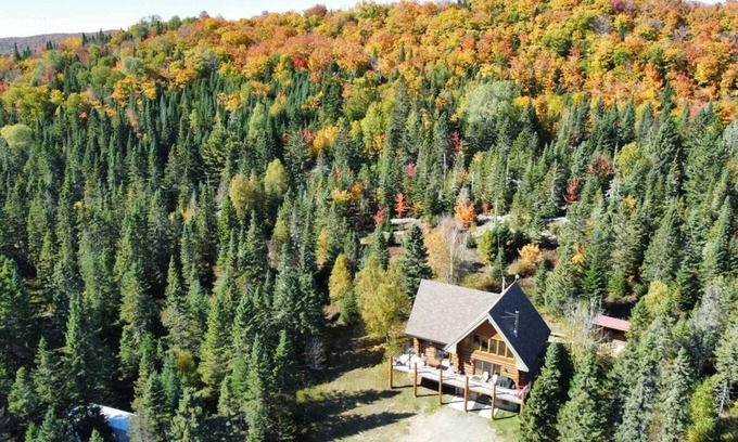 Lantier Cabin | Le Chic Bois-rond