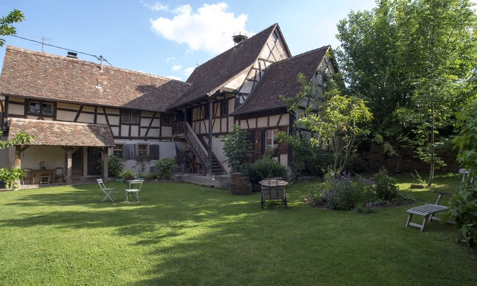 Rangen House | LE CAFÉ SALON bei der Weinstraße 20Min von Straßburg.