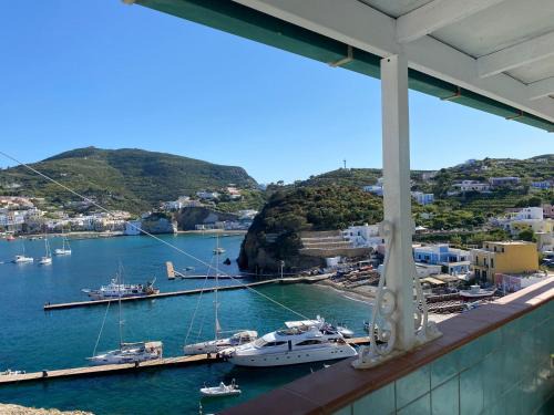 Ponza Apartment | Le Case dei Pescatori - VILLA ZANNONE