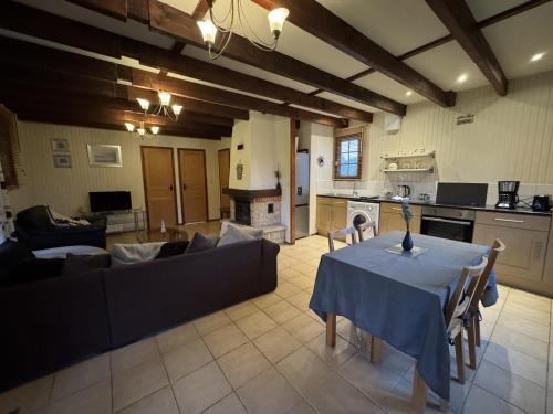 Aubigne-Racan Ski Chalet | Le Chalet D'EsusTerra - 4pers - Rêve au Mans