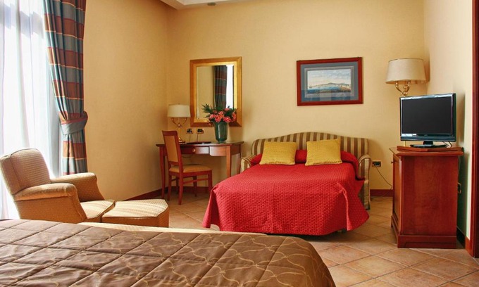 Naples Hotel | Le Cheminée Business Hotel Napoli