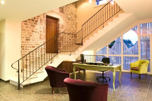 Luxeuil-les-Bains Hotel | Le Clos Rebillotte