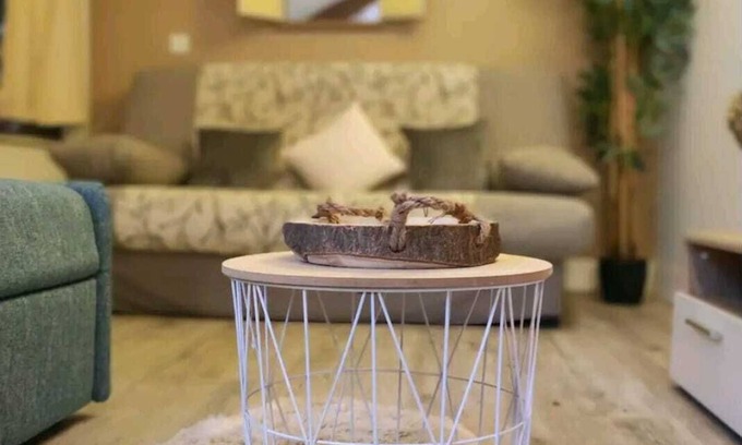 Guzet Neige Apartment | Le Cosy Fleuri and its warm assets 🌸, Le Cosy Fleuri