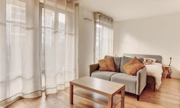 Saint-Cyr-l'Ecole Apartment | Le Curie - Saint Cyr