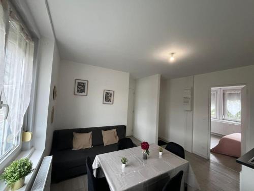 Chateau Apartment | Le flowers cottage 30m² 4 personnes