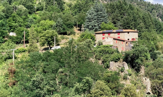 Gluiras House | Le Greffon, elegant gîte, heart of the Vallée de l'Eyrieux, Monts d'Ardèche Park