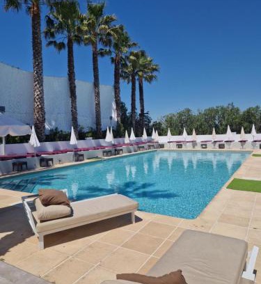 Naturist Village Hotel | Le Jardin de Babylone Résidence Festive & Naturiste "réservé aux couples uniquement"