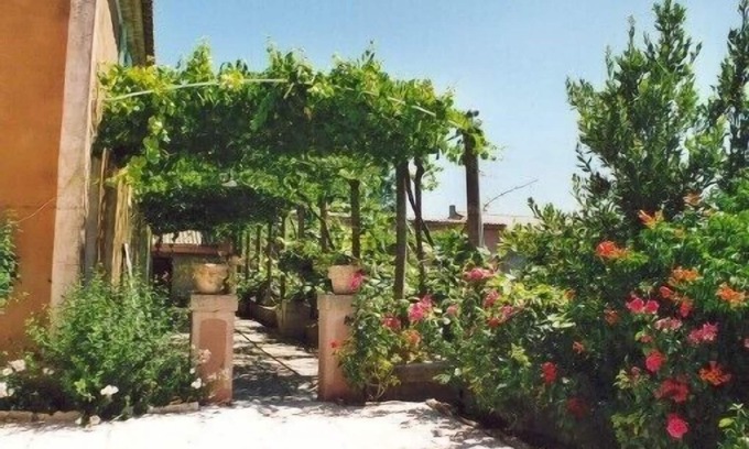 Pont-Saint-Esprit Cottage | Le Mas des îles charming 3 * gîte between Provence and Ardèche