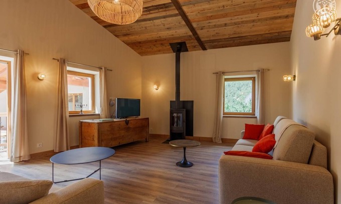 Sollieres-Sardieres House | LE Mont-froid - Sollieres Sardieres