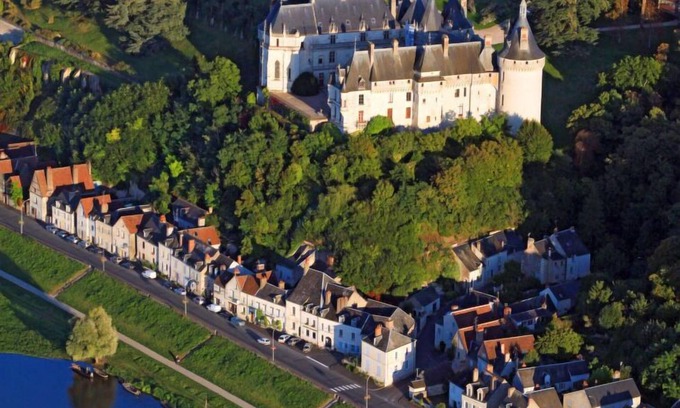 Saint-Romain-sur-Cher House | Le Moulin Lecomte by Interhome