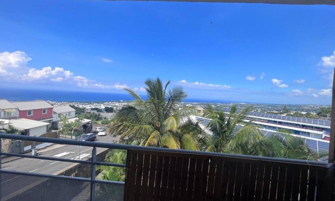 Sainte-Clotilde Apartment | Le Papangue magnificent ocean view in a quiet location close to all amenities