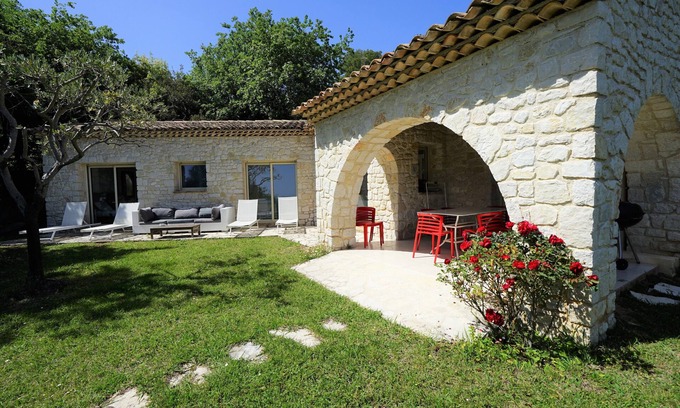 Tourrettes-sur-Loup House | Le petit Mas, heated pool (April to October), sea and hills views