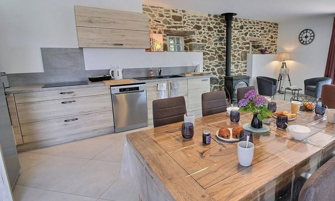 Plancoet House | Le ptit bois Rolland