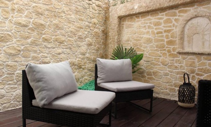 Saint-Denis Apartment | Le Reflet de Dodu