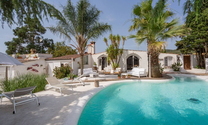 Mont-Ras Bed & Breakfast | Le Rondini