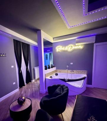 Quartieri Settecenteschi Bed & Breakfast | Le Suite Piazza Nuova