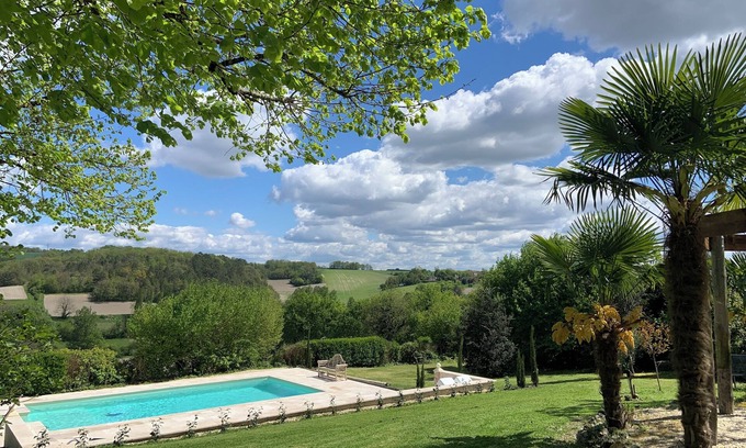 Celles Cottage | Le Tilleul, an intimate mezzanine cottage on the side of a hill. Superb views