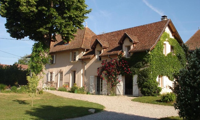 Montagnieu Bed & Breakfast | Le Tilleul