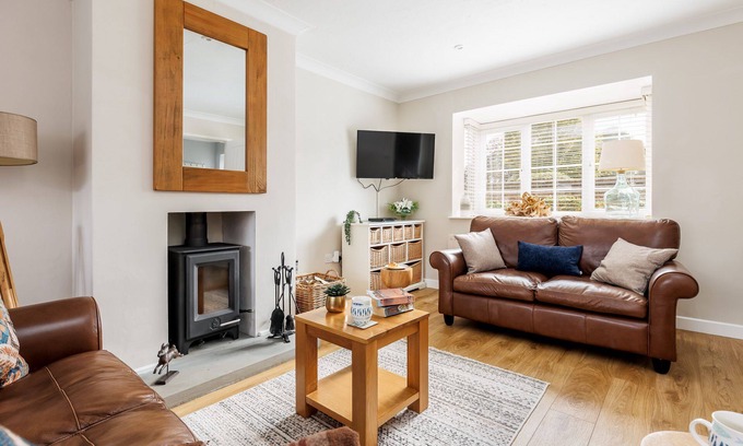 Wareham House | Leap House. Accommodation in Wareham