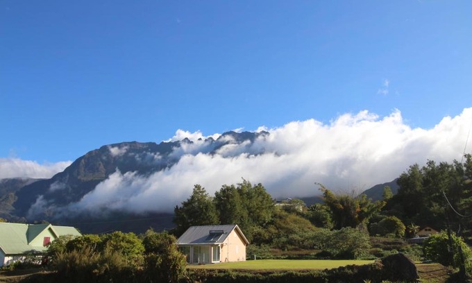 Salazie House | lebonair