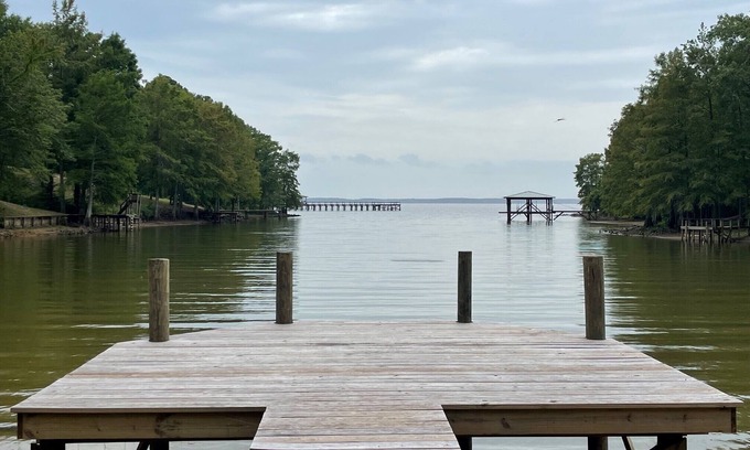 Negreet Cabin | LEDO HIDEAWAY - TOLEDO BEND WATERFRONT