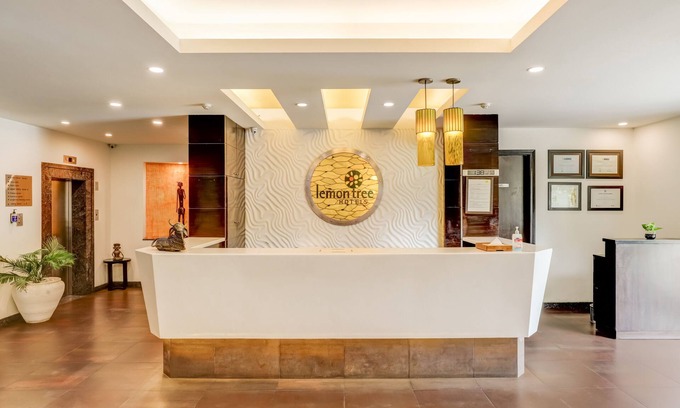 Ellis Bridge Hotel | Lemon Tree Hotel, Ahmedabad