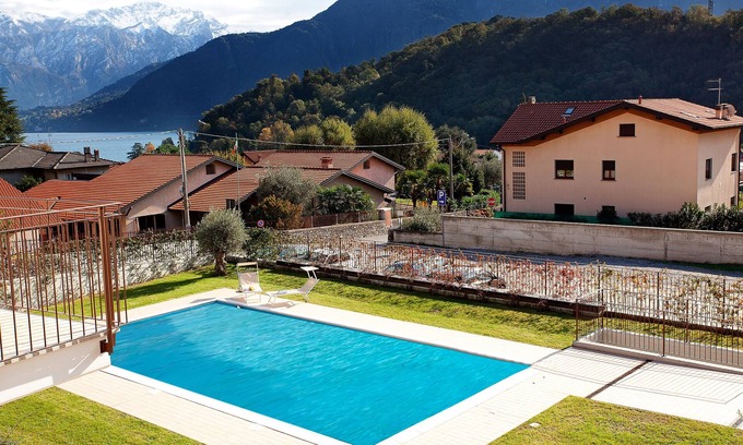 Tremezzina Apartment | Lenno Spese II –Village apartment In Lenno with pool by Italian Apartments.