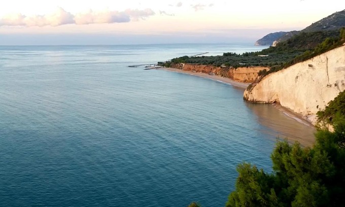 Mattinata House | Leonardo Casa Vacanze