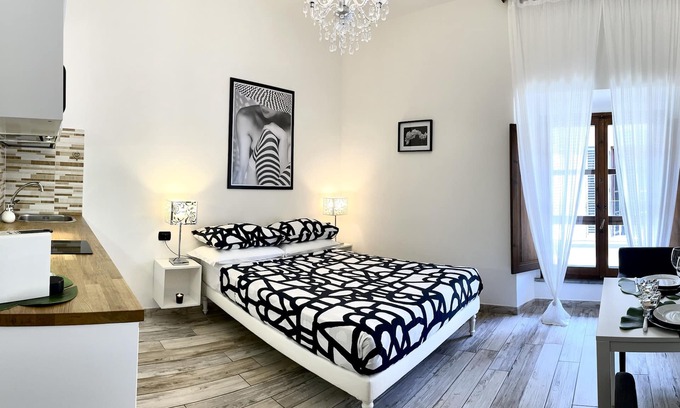 Duomo Apartment | LEONARDO & DAVIDE APARTMENT FLORENCE, FREE WI-FI