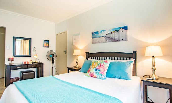 Wingate Park Apartment | LeoZet Self catering apartment