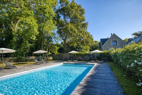 Locoal-Mendon House | Les gîtes du Plec - Piscine
