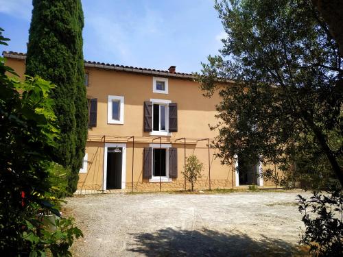 Conques-sur-Orbiel Bed & Breakfast | Les Grands Cyprès - chambres d'hôtes