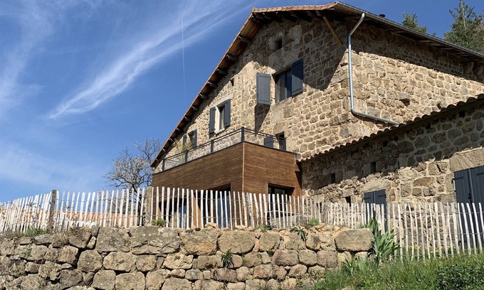 Le Cheylard House | Les sources d'Avenas Large house with view in the heart of the Monts d'Ardèche park