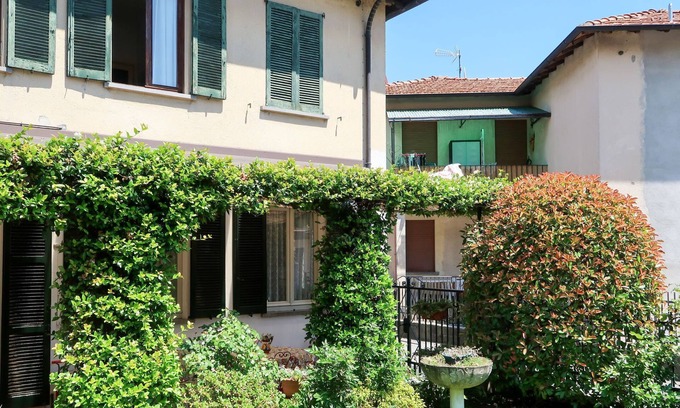 Dongo Apartment | Letizia (DGO232) by Interhome